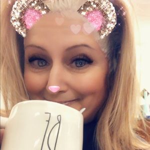 Meet your Posher, Tracy